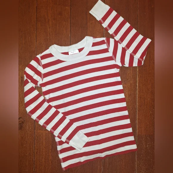 Hanna Andersson Kids Red and White Striped Pajama Set - Picture 2 of 5